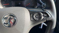 Vauxhall Crossland 1.2 Design 5dr Petrol Hatchback